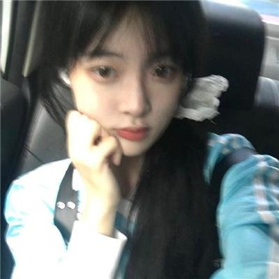 战火中的小狐狸